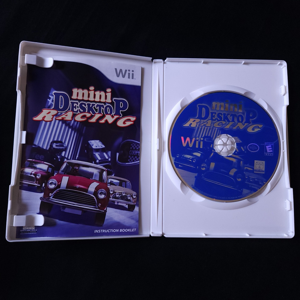 Mini Desktop Racing Nintendo Wii 2007 Complete Game w/ Manual Tested & Working - Picture 3 of 3